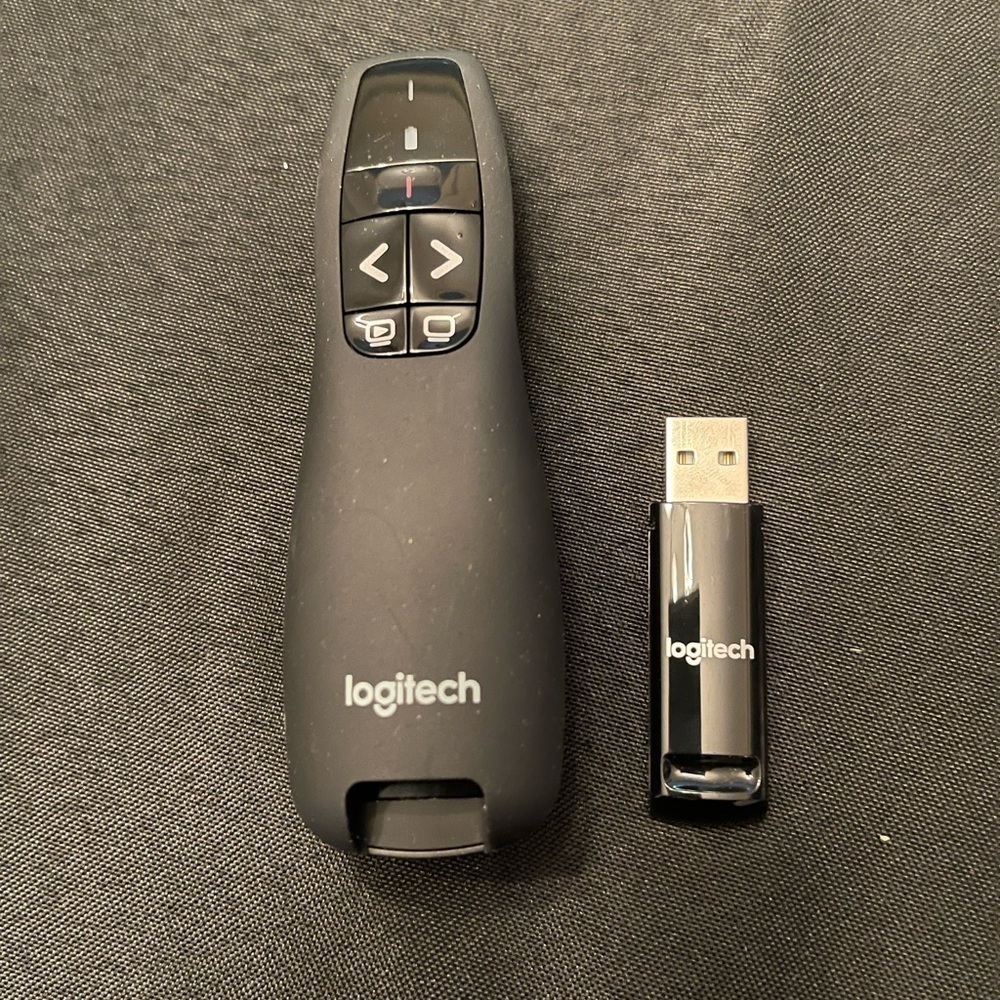 Logitech Black Wireless Presenter
